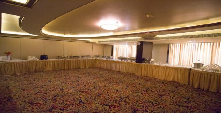 Royal Reve Hotel Hyderabad Exterior photo